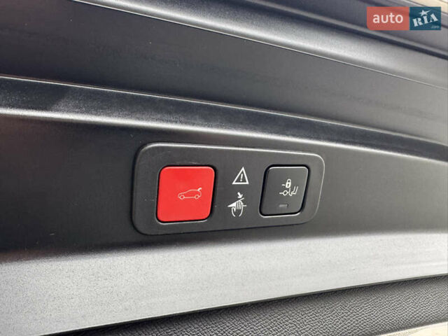 Белый Пежо 5008, объемом двигателя 2 л и пробегом 39 тыс. км за 33999 $, фото 102 на Automoto.ua