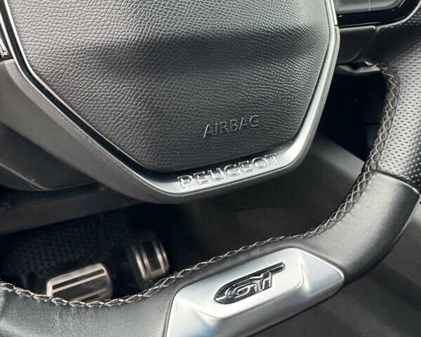 Белый Пежо 5008, объемом двигателя 2 л и пробегом 39 тыс. км за 33999 $, фото 19 на Automoto.ua