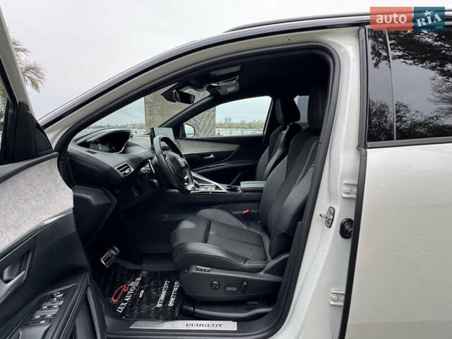 Белый Пежо 5008, объемом двигателя 2 л и пробегом 39 тыс. км за 33999 $, фото 27 на Automoto.ua