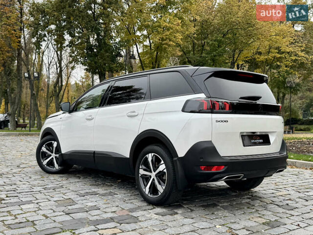 Белый Пежо 5008, объемом двигателя 2 л и пробегом 39 тыс. км за 33999 $, фото 155 на Automoto.ua