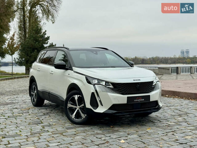 Белый Пежо 5008, объемом двигателя 2 л и пробегом 39 тыс. км за 33999 $, фото 152 на Automoto.ua