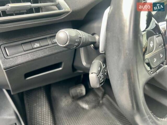 Пежо 5008 2017 в Полтаве на Automoto.ua Белый Пежо 5008, объемом двигателя 1.6 л и пробегом 220 тыс. км за 19500 $, фото 51 на Automoto.ua