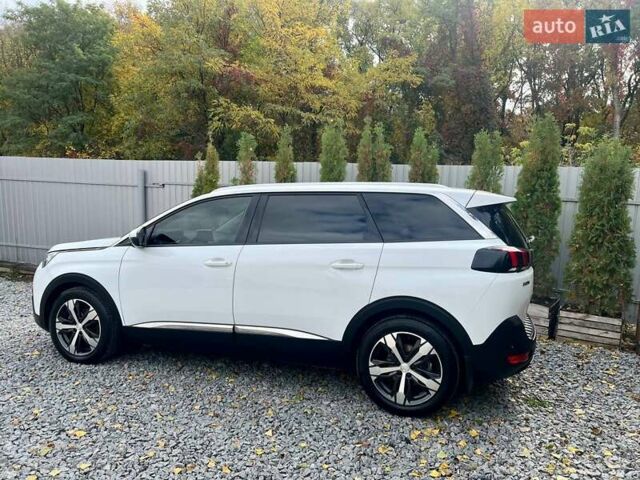 Пежо 5008 2017 в Полтаве на Automoto.ua Белый Пежо 5008, объемом двигателя 1.6 л и пробегом 220 тыс. км за 19500 $, фото 12 на Automoto.ua