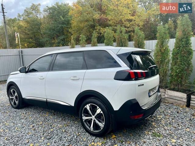 Пежо 5008 2017 в Полтаве на Automoto.ua Белый Пежо 5008, объемом двигателя 1.6 л и пробегом 220 тыс. км за 19500 $, фото 13 на Automoto.ua
