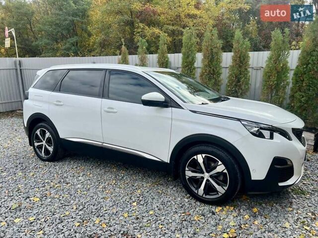 Пежо 5008 2017 в Полтаве на Automoto.ua Белый Пежо 5008, объемом двигателя 1.6 л и пробегом 220 тыс. км за 19500 $, фото 23 на Automoto.ua