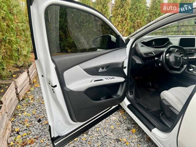 Пежо 5008 2017 в Полтаве на Automoto.ua Белый Пежо 5008, объемом двигателя 1.6 л и пробегом 220 тыс. км за 19500 $, фото 36 на Automoto.ua