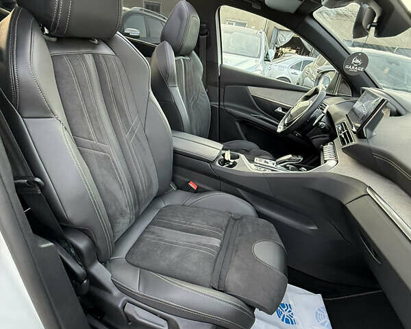Білий Пежо 5008, об'ємом двигуна 2 л та пробігом 113 тис. км за 28999 $, фото 38 на Automoto.ua