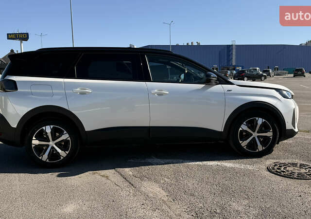 Білий Пежо 5008, об'ємом двигуна 2 л та пробігом 44 тис. км за 35500 $, фото 3 на Automoto.ua