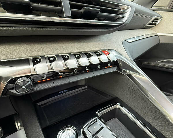 Білий Пежо 5008, об'ємом двигуна 2 л та пробігом 113 тис. км за 28999 $, фото 22 на Automoto.ua