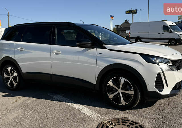 Білий Пежо 5008, об'ємом двигуна 2 л та пробігом 44 тис. км за 35500 $, фото 2 на Automoto.ua