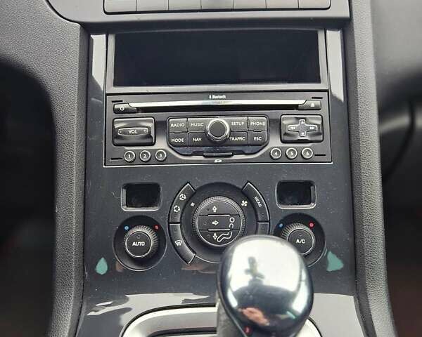 Бежевий Пежо 5008, об'ємом двигуна 1.6 л та пробігом 194 тис. км за 8500 $, фото 4 на Automoto.ua