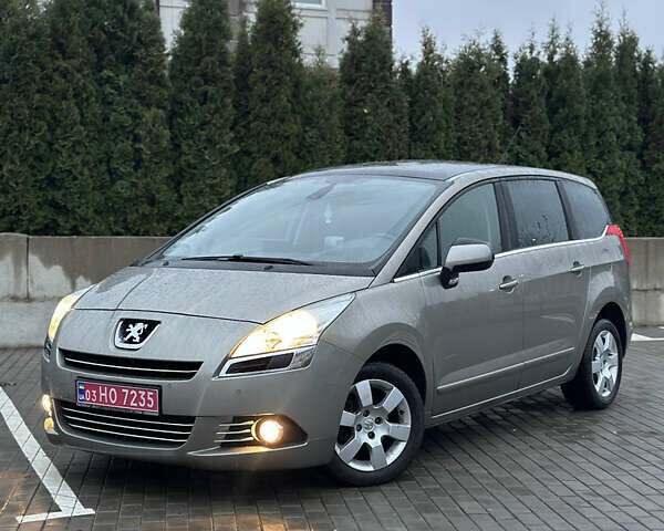 Бежевый Пежо 5008, объемом двигателя 1.6 л и пробегом 236 тыс. км за 8300 $, фото 14 на Automoto.ua