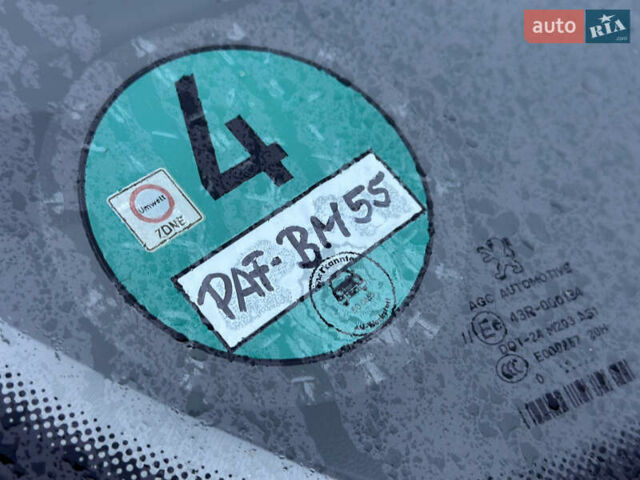 Бежевый Пежо 5008, объемом двигателя 1.6 л и пробегом 236 тыс. км за 8300 $, фото 23 на Automoto.ua