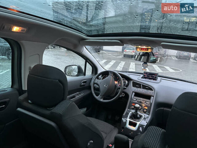 Бежевый Пежо 5008, объемом двигателя 1.6 л и пробегом 236 тыс. км за 8300 $, фото 33 на Automoto.ua