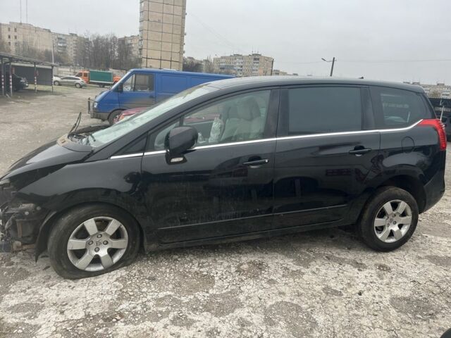 Черный Пежо 5008, объемом двигателя 2 л и пробегом 400 тыс. км за 2000 $, фото 1 на Automoto.ua