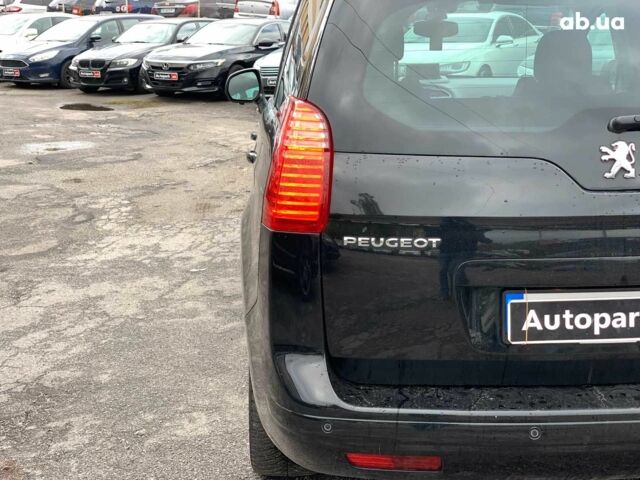 Чорний Пежо 5008, об'ємом двигуна 1.6 л та пробігом 177 тис. км за 8190 $, фото 12 на Automoto.ua