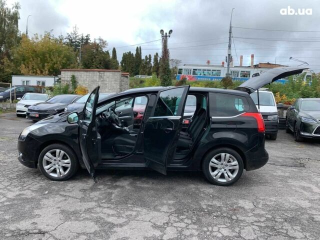 Чорний Пежо 5008, об'ємом двигуна 1.6 л та пробігом 177 тис. км за 8190 $, фото 15 на Automoto.ua