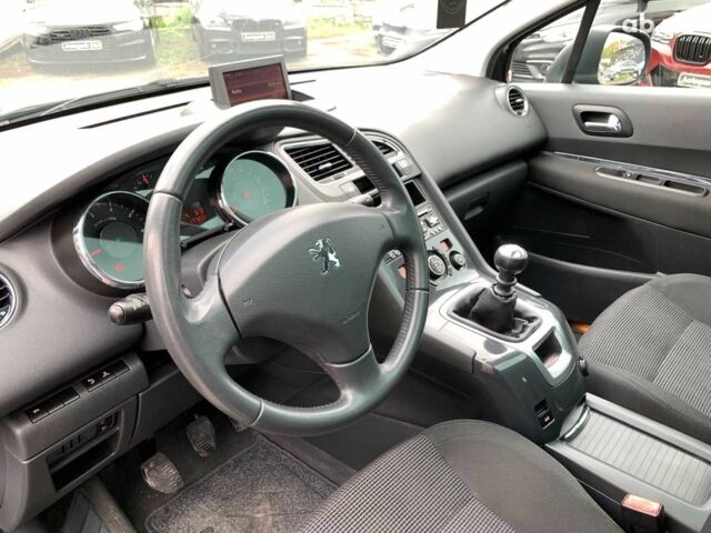 Чорний Пежо 5008, об'ємом двигуна 1.6 л та пробігом 177 тис. км за 8190 $, фото 24 на Automoto.ua