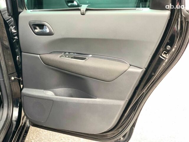 Чорний Пежо 5008, об'ємом двигуна 1.6 л та пробігом 177 тис. км за 8190 $, фото 17 на Automoto.ua