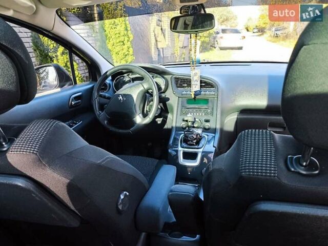 Чорний Пежо 5008, об'ємом двигуна 1.6 л та пробігом 245 тис. км за 7650 $, фото 5 на Automoto.ua
