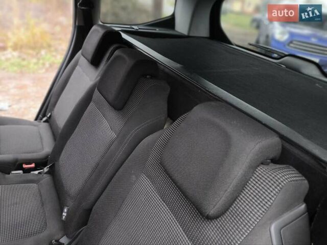 Чорний Пежо 5008, об'ємом двигуна 1.56 л та пробігом 250 тис. км за 6700 $, фото 37 на Automoto.ua