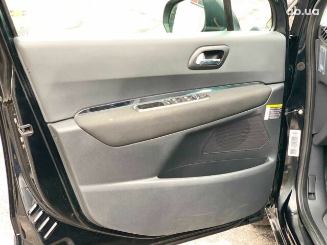 Чорний Пежо 5008, об'ємом двигуна 1.6 л та пробігом 177 тис. км за 8190 $, фото 21 на Automoto.ua