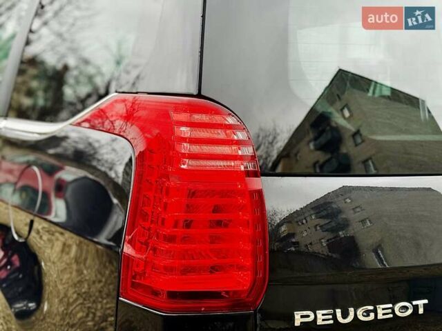 Чорний Пежо 5008, об'ємом двигуна 1.6 л та пробігом 200 тис. км за 4999 $, фото 17 на Automoto.ua