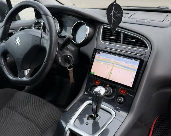 Черный Пежо 5008, объемом двигателя 1.56 л и пробегом 270 тыс. км за 4999 $, фото 19 на Automoto.ua