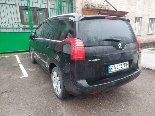 Черный Пежо 5008, объемом двигателя 1 л и пробегом 342 тыс. км за 6999 $, фото 6 на Automoto.ua