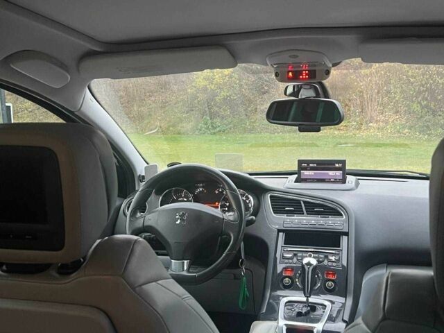 Черный Пежо 5008, объемом двигателя 2 л и пробегом 245 тыс. км за 7739 $, фото 15 на Automoto.ua