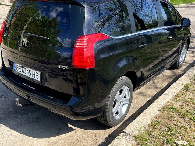 Черный Пежо 5008, объемом двигателя 1.6 л и пробегом 287 тыс. км за 8200 $, фото 2 на Automoto.ua