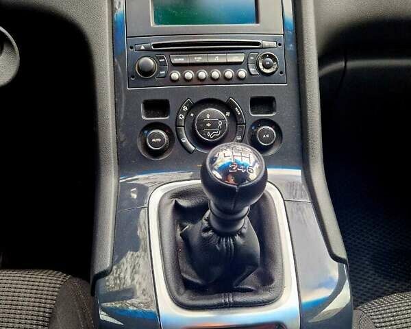 Пежо 5008 2010 у Хмельницькому на Automoto.ua Чорний Пежо 5008, об'ємом двигуна 1.6 л та пробігом 186 тис. км за 7000 $, фото 13 на Automoto.ua