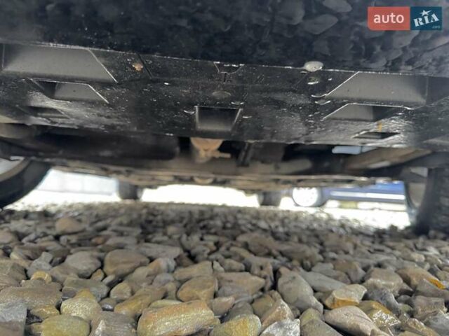 Чорний Пежо 5008, об'ємом двигуна 1.6 л та пробігом 200 тис. км за 4999 $, фото 41 на Automoto.ua