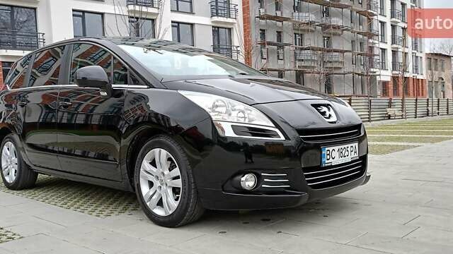 Черный Пежо 5008, объемом двигателя 1.56 л и пробегом 304 тыс. км за 8400 $, фото 4 на Automoto.ua