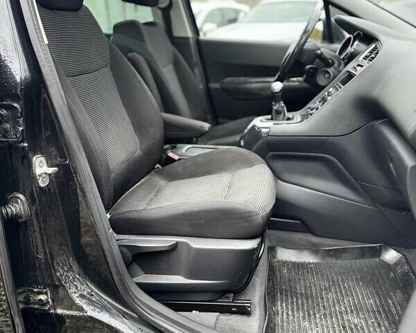 Чорний Пежо 5008, об'ємом двигуна 1.6 л та пробігом 200 тис. км за 4999 $, фото 86 на Automoto.ua