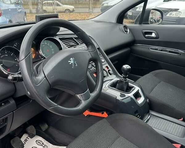 Черный Пежо 5008, объемом двигателя 1.6 л и пробегом 269 тыс. км за 7200 $, фото 10 на Automoto.ua