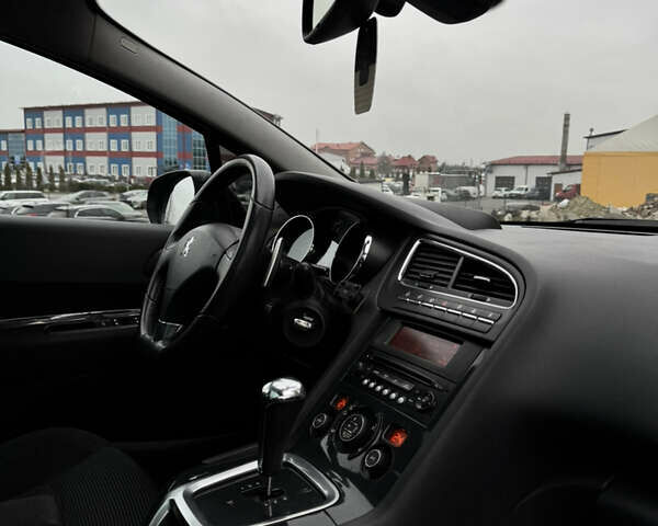 Черный Пежо 5008, объемом двигателя 1.56 л и пробегом 305 тыс. км за 6350 $, фото 33 на Automoto.ua