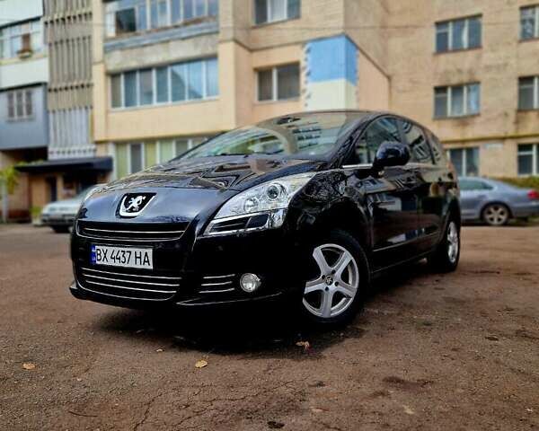 Пежо 5008 2010 у Хмельницькому на Automoto.ua Чорний Пежо 5008, об'ємом двигуна 1.6 л та пробігом 186 тис. км за 7000 $, фото 1 на Automoto.ua