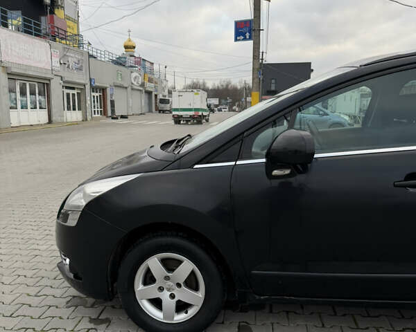 Черный Пежо 5008, объемом двигателя 1.56 л и пробегом 270 тыс. км за 4999 $, фото 3 на Automoto.ua