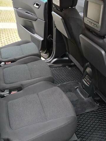 Черный Пежо 5008, объемом двигателя 1.56 л и пробегом 304 тыс. км за 8400 $, фото 22 на Automoto.ua