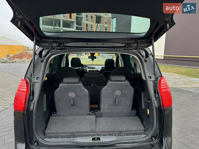 Черный Пежо 5008, объемом двигателя 1.56 л и пробегом 305 тыс. км за 6350 $, фото 29 на Automoto.ua