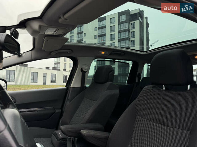 Черный Пежо 5008, объемом двигателя 1.56 л и пробегом 310 тыс. км за 6700 $, фото 24 на Automoto.ua