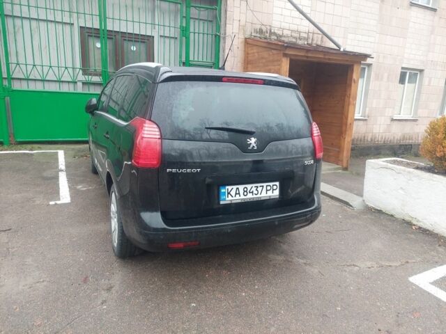 Черный Пежо 5008, объемом двигателя 1 л и пробегом 342 тыс. км за 6999 $, фото 5 на Automoto.ua