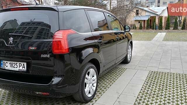Черный Пежо 5008, объемом двигателя 1.56 л и пробегом 304 тыс. км за 8400 $, фото 6 на Automoto.ua