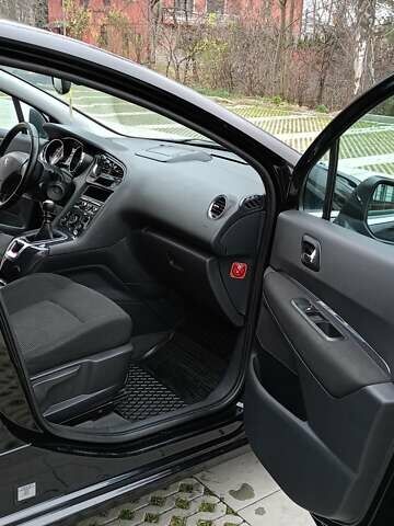 Черный Пежо 5008, объемом двигателя 1.56 л и пробегом 304 тыс. км за 8400 $, фото 20 на Automoto.ua