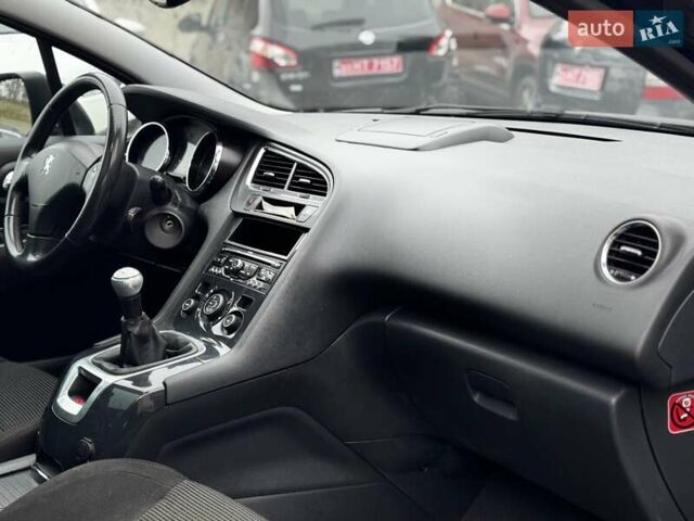 Чорний Пежо 5008, об'ємом двигуна 1.6 л та пробігом 200 тис. км за 4999 $, фото 88 на Automoto.ua