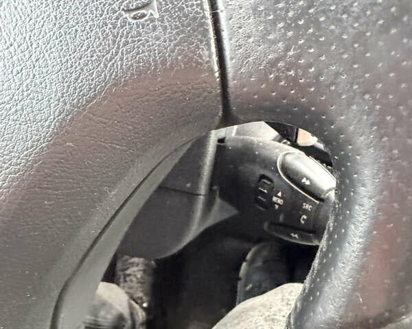 Черный Пежо 5008, объемом двигателя 1.56 л и пробегом 270 тыс. км за 4999 $, фото 34 на Automoto.ua