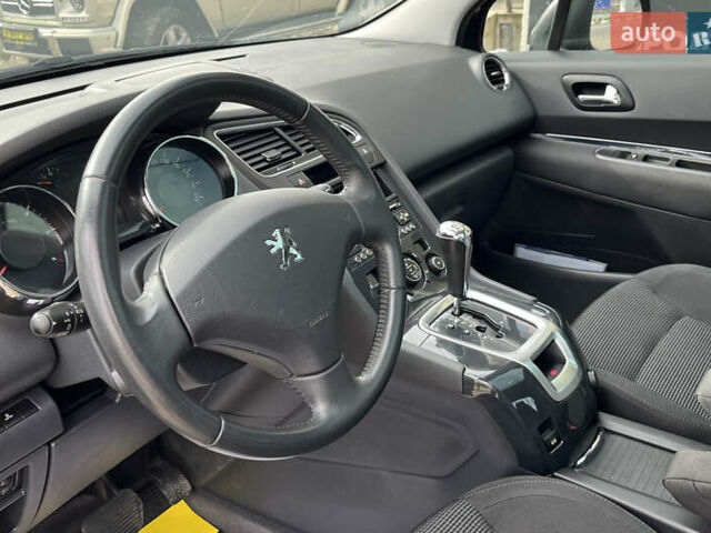 Черный Пежо 5008, объемом двигателя 2 л и пробегом 221 тыс. км за 9300 $, фото 12 на Automoto.ua