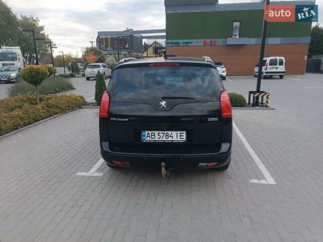 Черный Пежо 5008, объемом двигателя 2 л и пробегом 254 тыс. км за 9600 $, фото 4 на Automoto.ua