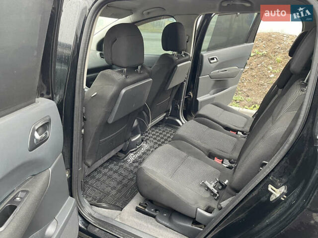 Черный Пежо 5008, объемом двигателя 1.6 л и пробегом 254 тыс. км за 7300 $, фото 17 на Automoto.ua